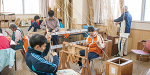 よしず作業（エコ工房）